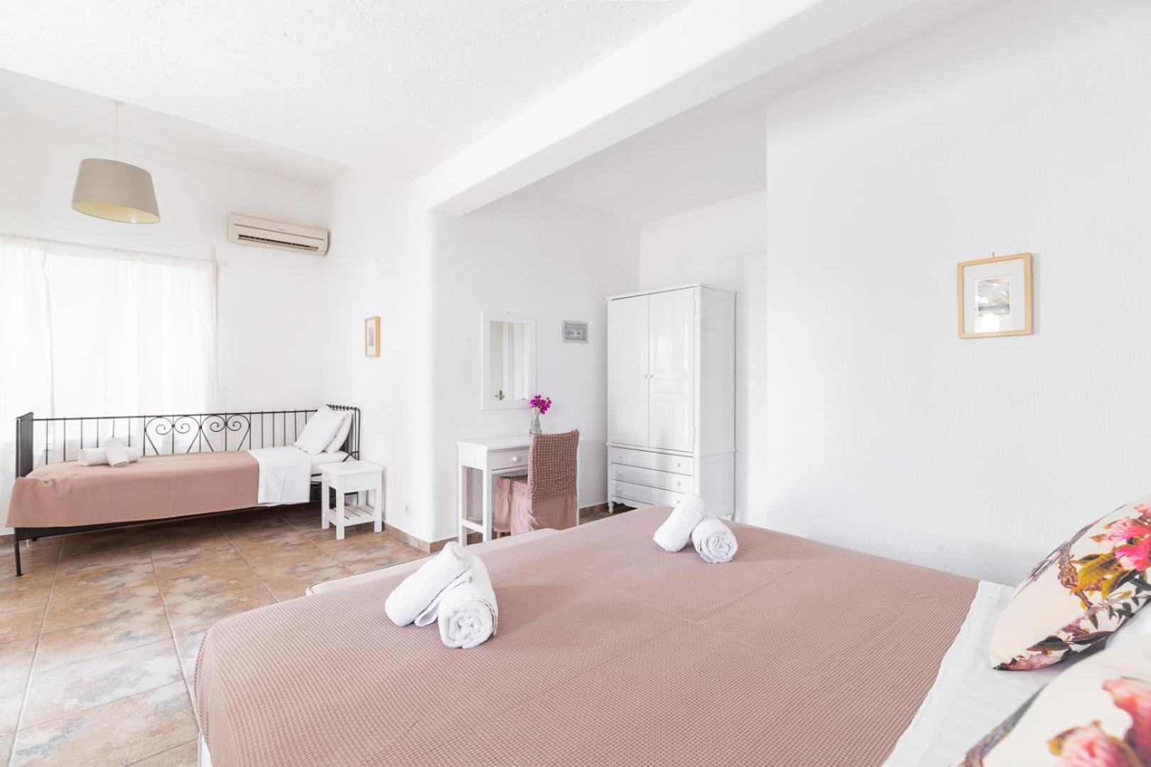 Fos Apartments Mykonos Agios Ioannis Diakoftis Bagian luar foto